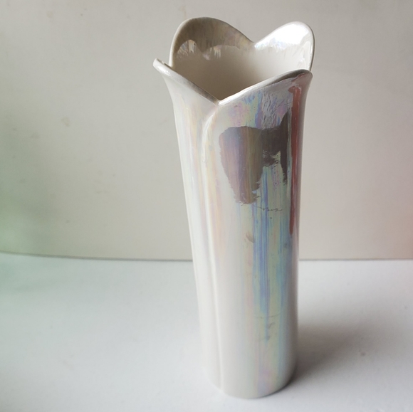 SWAN AND VASE Iridescent Painted Ceramic Vase  and Swan from 1990. - Picture 2 of 6